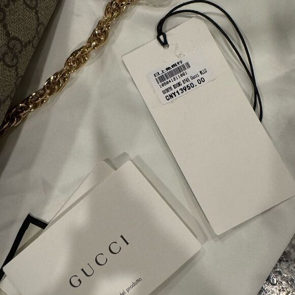 Gucci Medium GG Supreme Ophidia Shoulder Bag - Picture 3 of 8